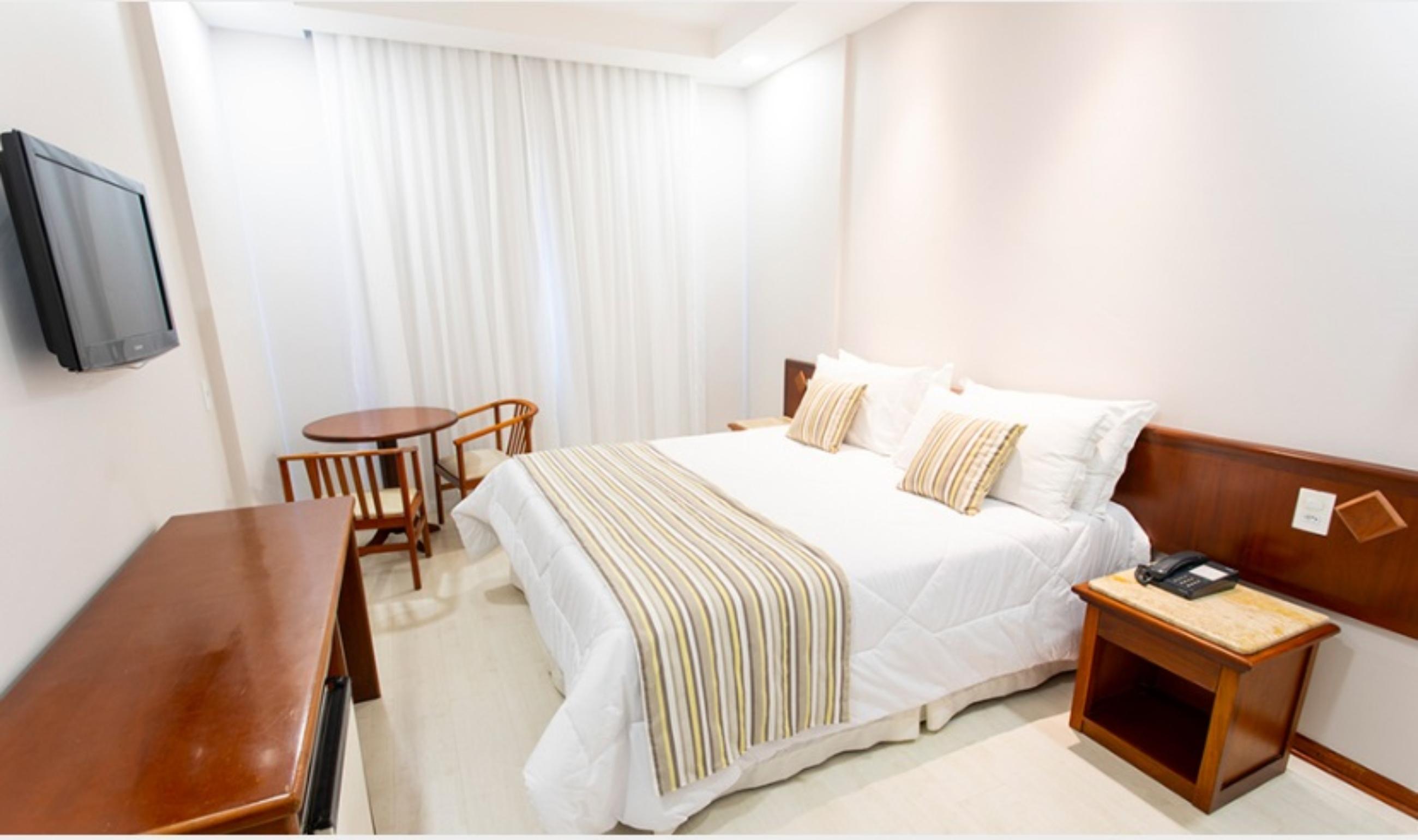 Hotel Carlton Plaza Poços de Caldas Zewnętrze zdjęcie