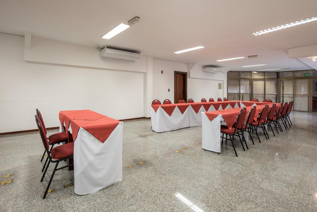 Hotel Carlton Plaza Poços de Caldas Zewnętrze zdjęcie