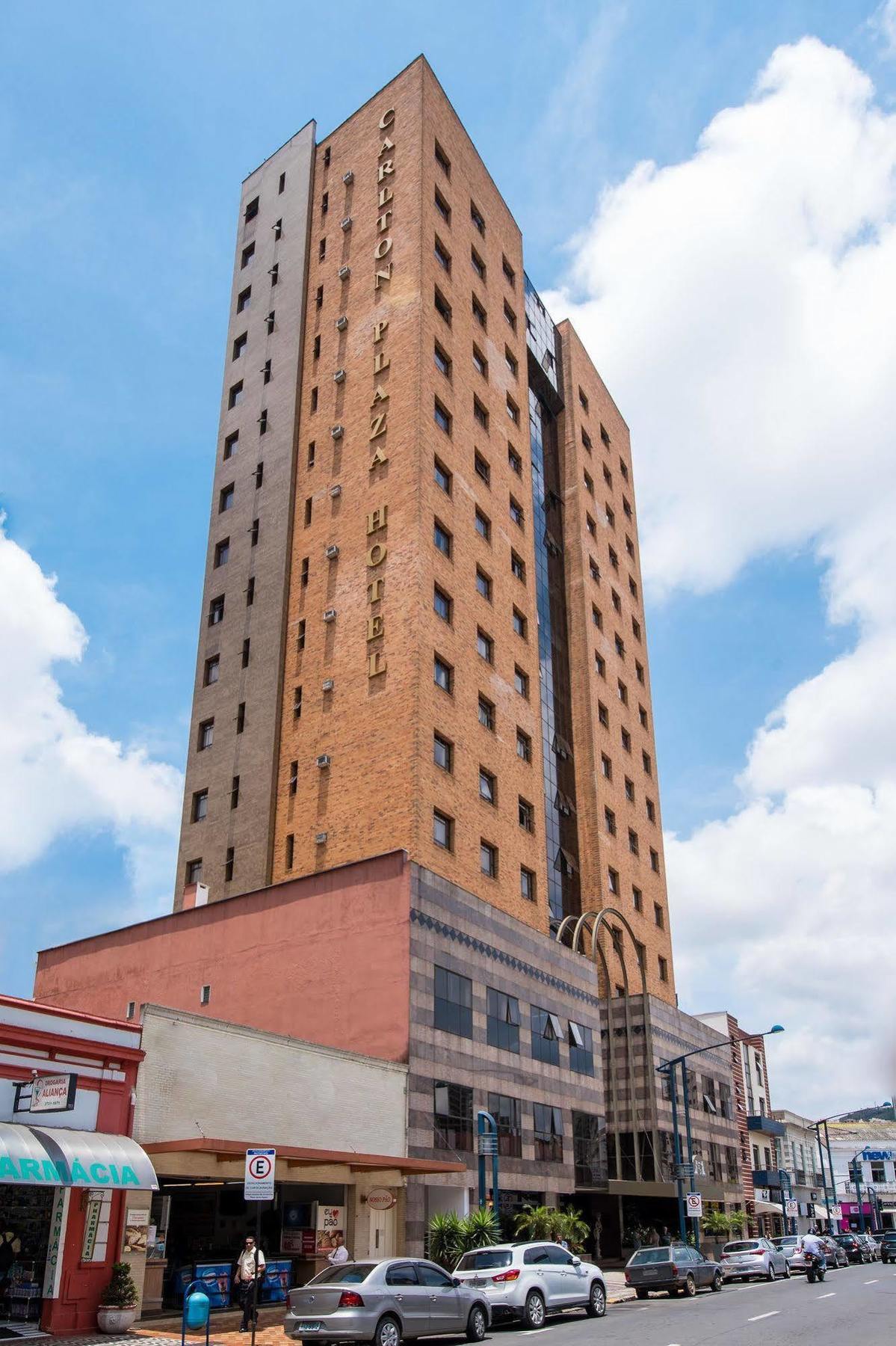 Hotel Carlton Plaza Poços de Caldas Zewnętrze zdjęcie