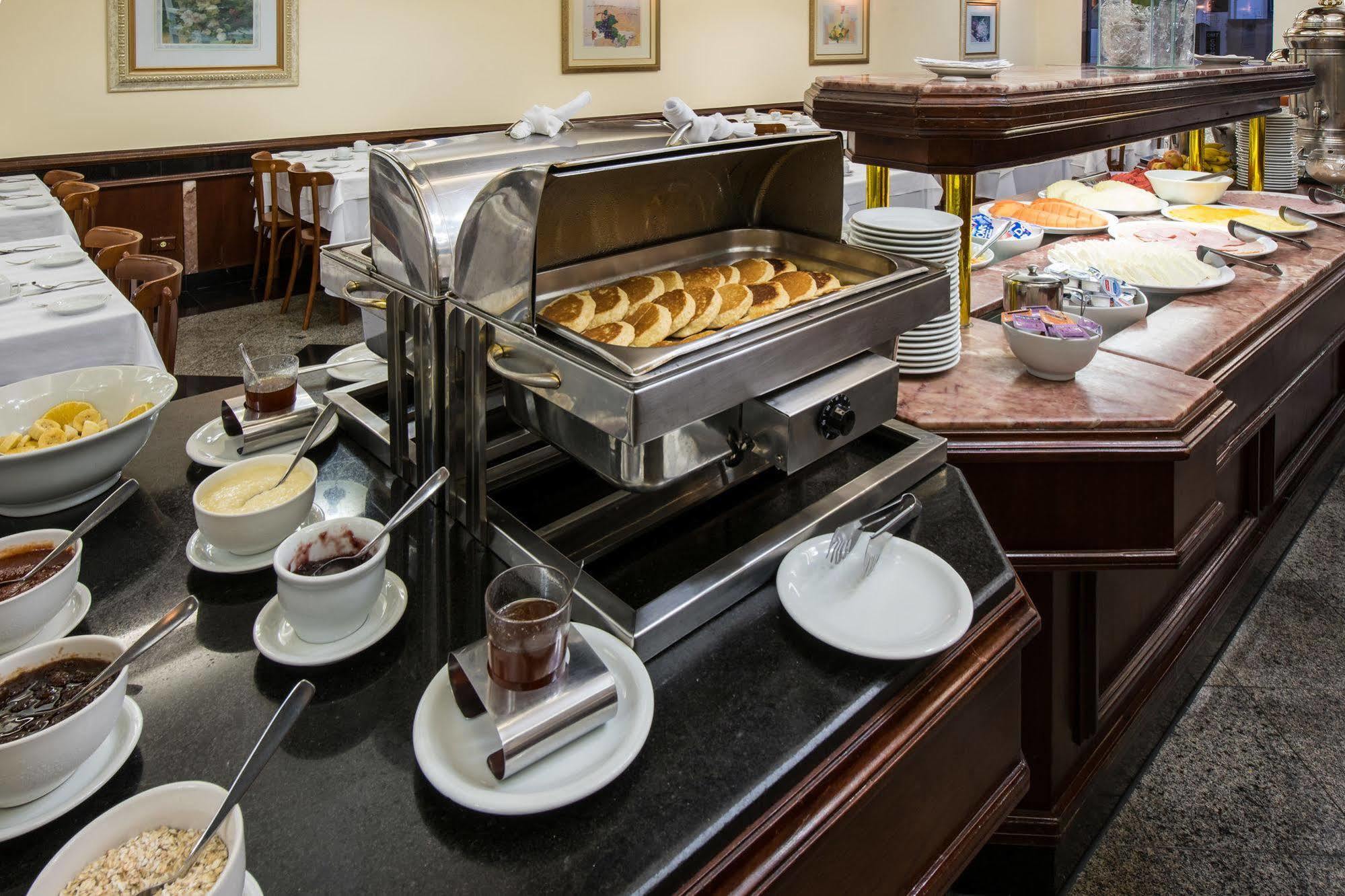 Hotel Carlton Plaza Poços de Caldas Zewnętrze zdjęcie